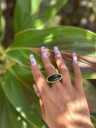 Oval Smooth Cut Onyx Ring