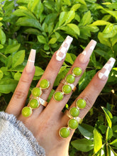 Load image into Gallery viewer, Green Pebble Ring