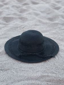 ‘Delicate White’ Summer Floppy Hat
