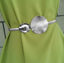 Load image into Gallery viewer, Circle Medallion Gold Elastic Metal Belt