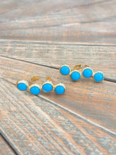 Load image into Gallery viewer, Baby Blue Stone Ring Cuff