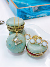 Load image into Gallery viewer, White Stone Ring Cuff
