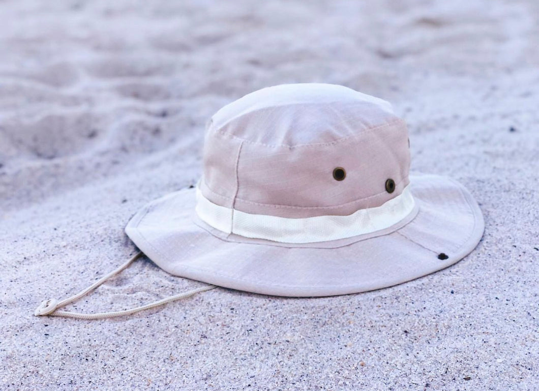 ‘Be My Guide’ Safari Hat