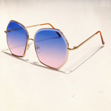 Load image into Gallery viewer, &#39;Kaylee&#39; Blue-Pink Gradient Sunglass