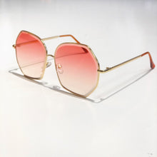 Load image into Gallery viewer, &#39;Kaylee&#39; Coral Gradient Sunglass